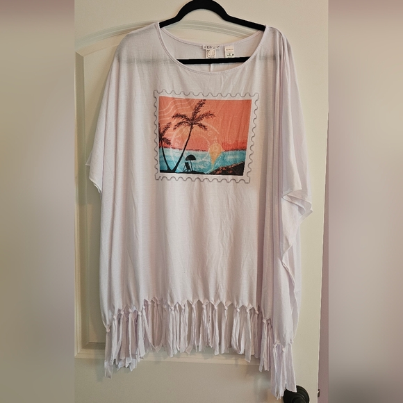 VENUS Other - VENUS White Fringe Beach Coverup 1X-2X